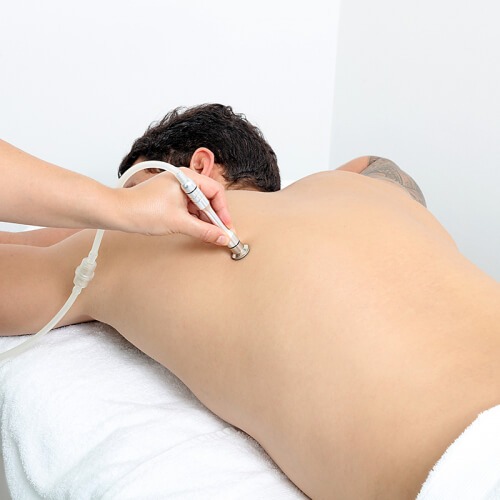 Higiene Profunda Espalda- Clínica estética zona retiro - Madrid - Qualyderm